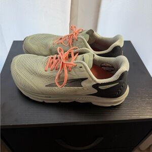 Altra Torin 5 Women’s Running Shoes Wide Toe Box Cushioned Comfort